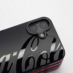 Magcase Coca-Cola para iPhone 16 Plus - Preta